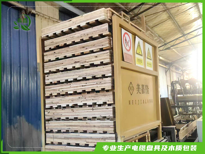 木托盤自動化設(shè)備